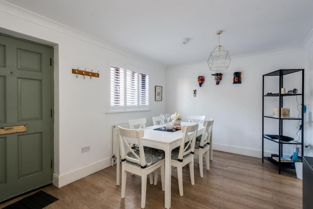 Cosy 2-bedroom Haven In Picturesque Headington
